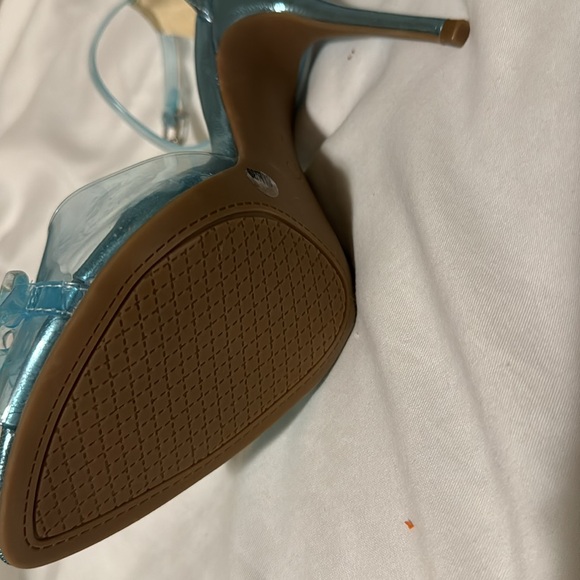 Jessica Simpson Clear Blue Chain Ankle Strap Heels - Picture 3 of 4